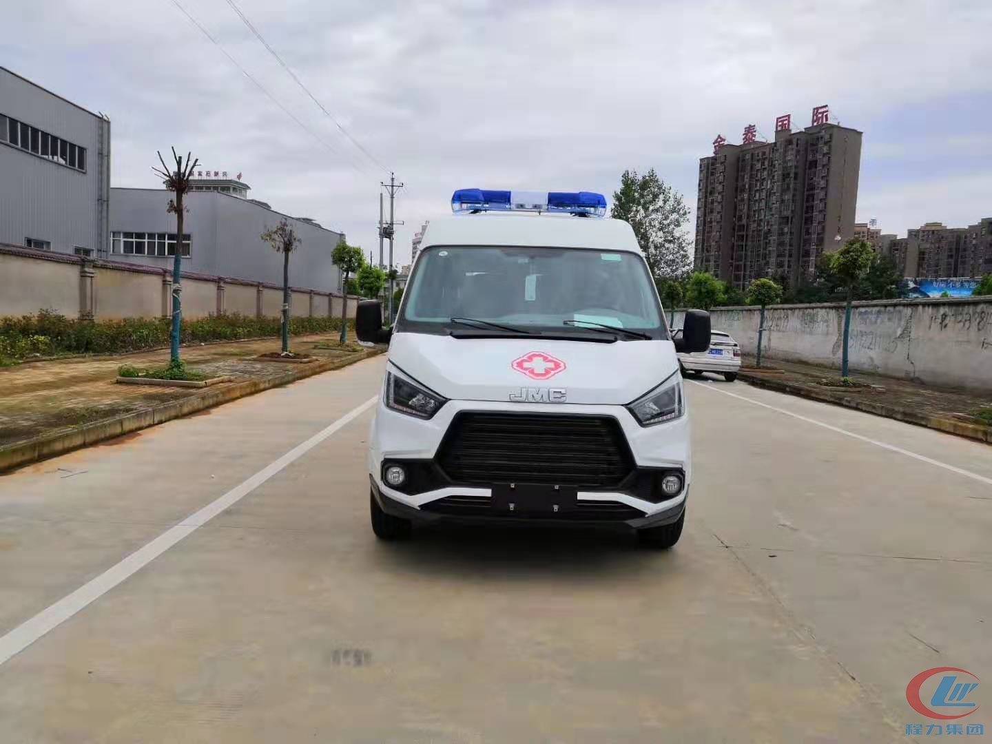 bg大游江铃特顺国六高端救护车